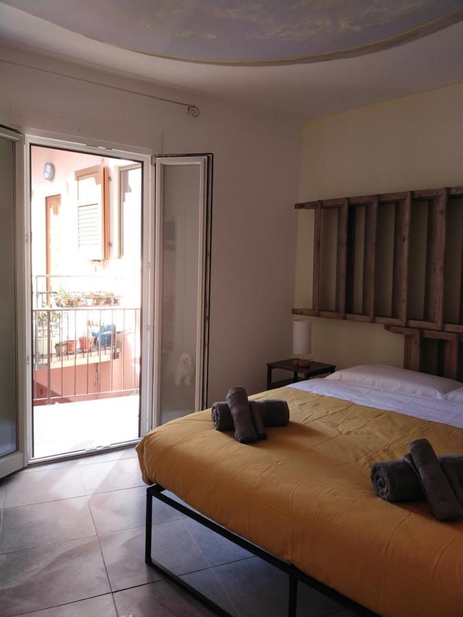 La Tana Dell'Artista Hotel Arco Luaran gambar