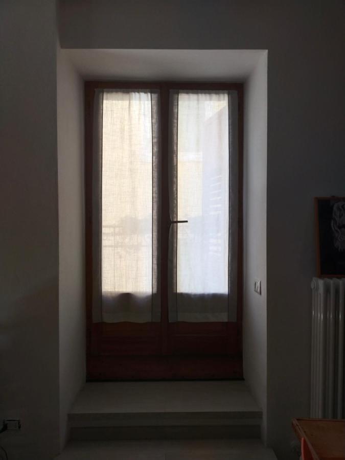 La Tana Dell'Artista Hotel Arco Luaran gambar